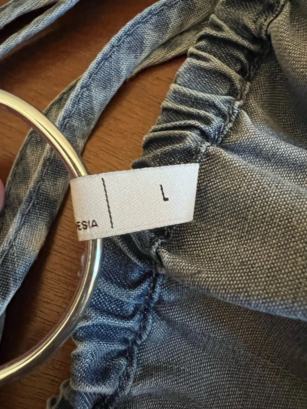 Gap Chambray Denim Romper Tencil Shorts Tie Waist Pockets Size Large - Picture 8 of 10
